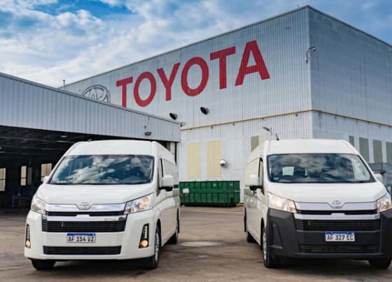 Toyota Argentina ha dado un paso significativo al iniciar la producción local de la Hiace en su planta de Zárate, Buenos Aires.