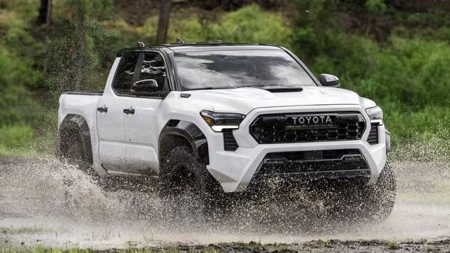 Toyota inicia la producción de la cuarta generación de la Tacoma en México, presentando mejoras significativas y versatilidad excepcional.