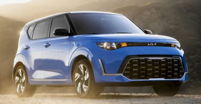 Hace una década, Kia presentó el Soul EV, marcando un hito en la industria como el primer vehículo eléctrico de la marca con alcance global.