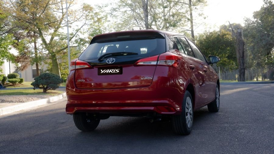 el Toyota Yaris automático ofrece una combinación perfecta de economía, tecnología y rendimiento, con un precio competitivo.