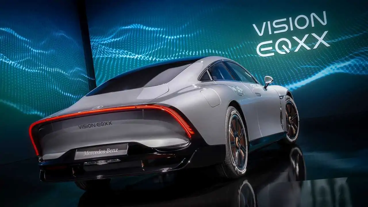 La industria del motor da un salto histórico con el prototipo Vision EQXX de Mercedes-Benz, que recorre más de 1.000 km con una sola carga.