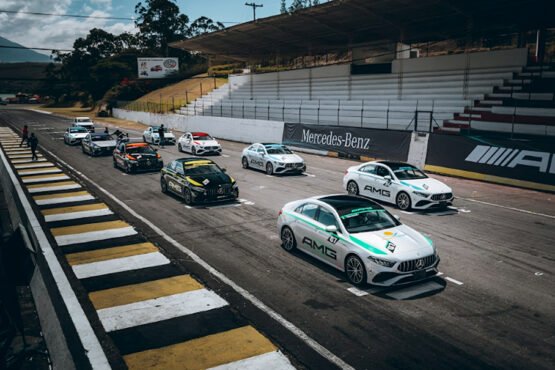 Potencia y lujo de Mercedes-AMG destacan en el Stardrive Championship Ecuador, combinando adrenalina, tecnología y exclusividad premium.