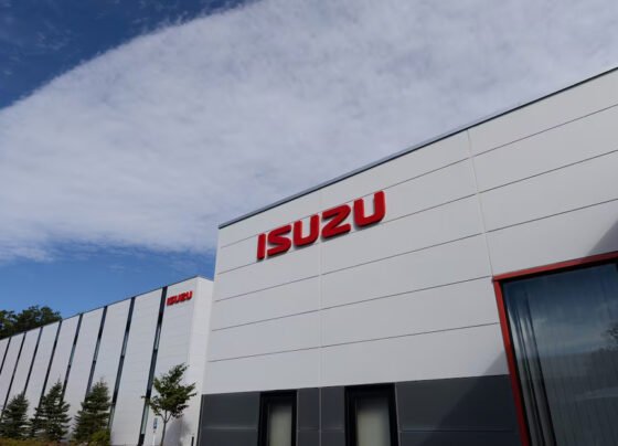 Tecnología Isuzu: Descubre cómo se fabrican los camiones para Ecuador en Japón con precisión y avances innovadores.