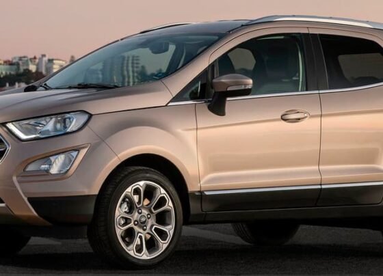 El Ford EcoSport regresa en 2025 con un diseño actualizado y una opción de motorización híbrida, prometiendo mayor eficiencia y versatilidad.