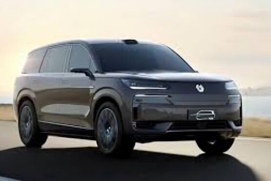 Denza N9 llega con lujo, tecnología y hasta 952 CV para competir con los SUV premium en Europa a precio competitivo.