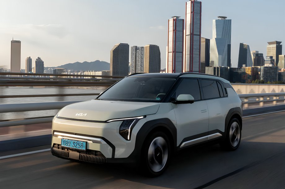 Auto Mundial 2025: el SUV eléctrico Kia EV3 fue elegido por expertos de 30 países en los World Car Awards.