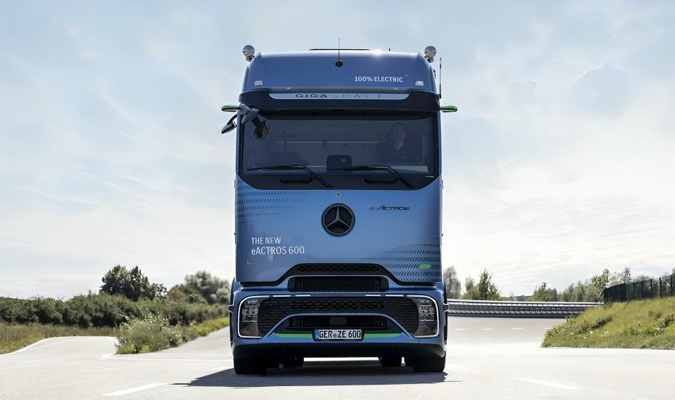 eActros 600