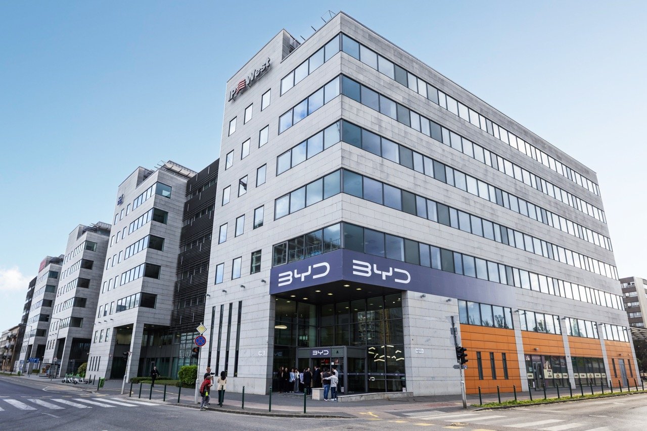 Instalaciones de BYD en Hungría para su nuevo centro europeo