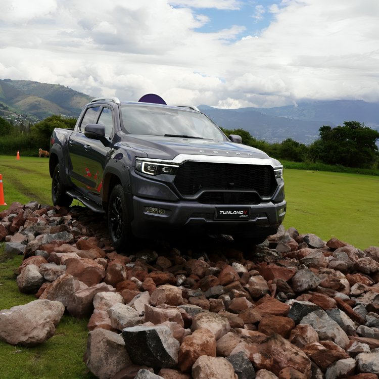 Camionetas híbridas a diésel llegan a Ecuador con Foton Tunland V, combinando eficiencia, tecnología y diseño robusto.