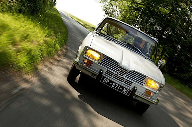 Renault 16