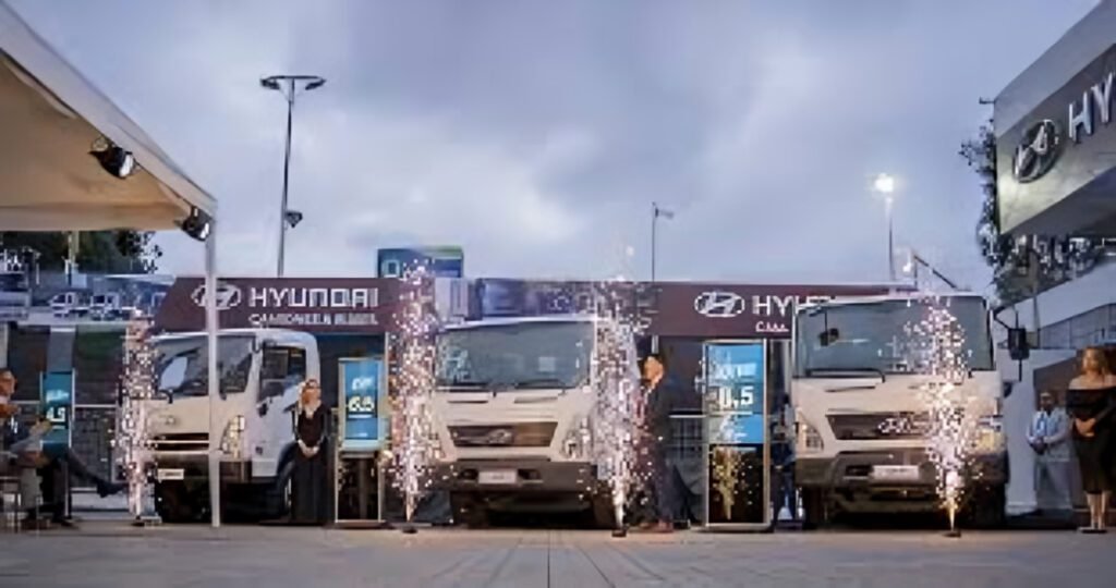 Descubre los nuevos camiones Hyundai Mighty EX en Ecuador. Eficiencia, potencia y respaldo para negocios que exigen calidad y alto desempeño.