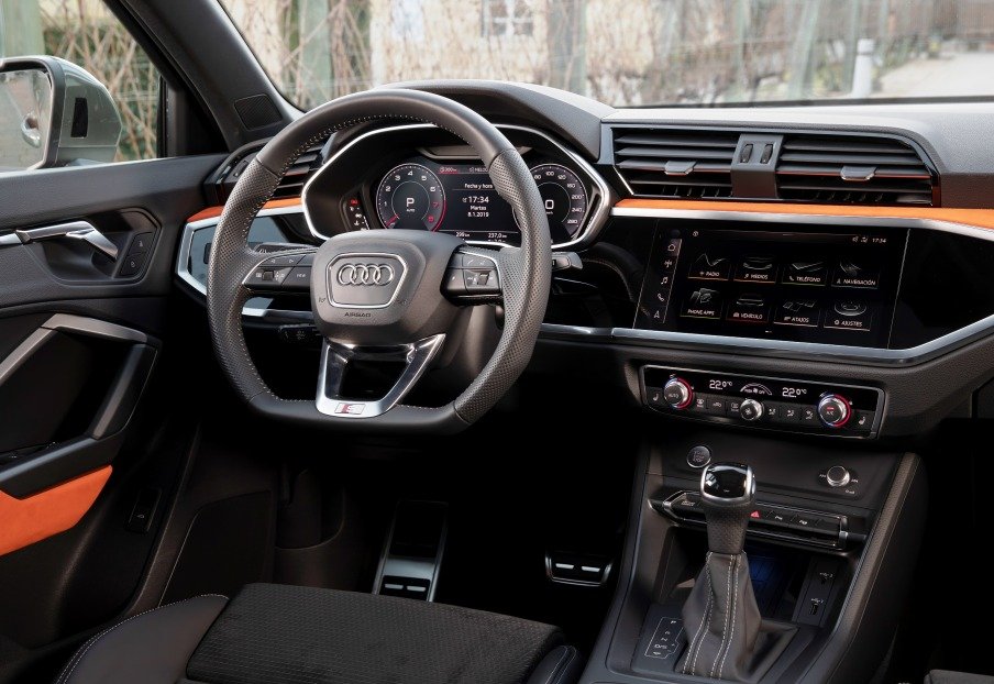 interior del nuevo Audi Q3 2025