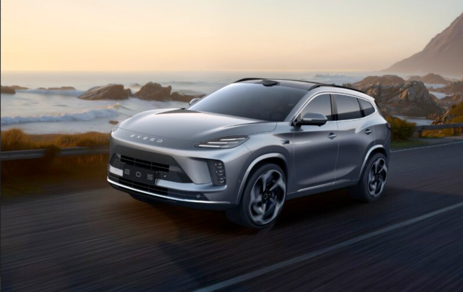 Chery Exeed Exlantix E05 SUV híbrido presentado en el Salón del Automóvil de Munich 2025