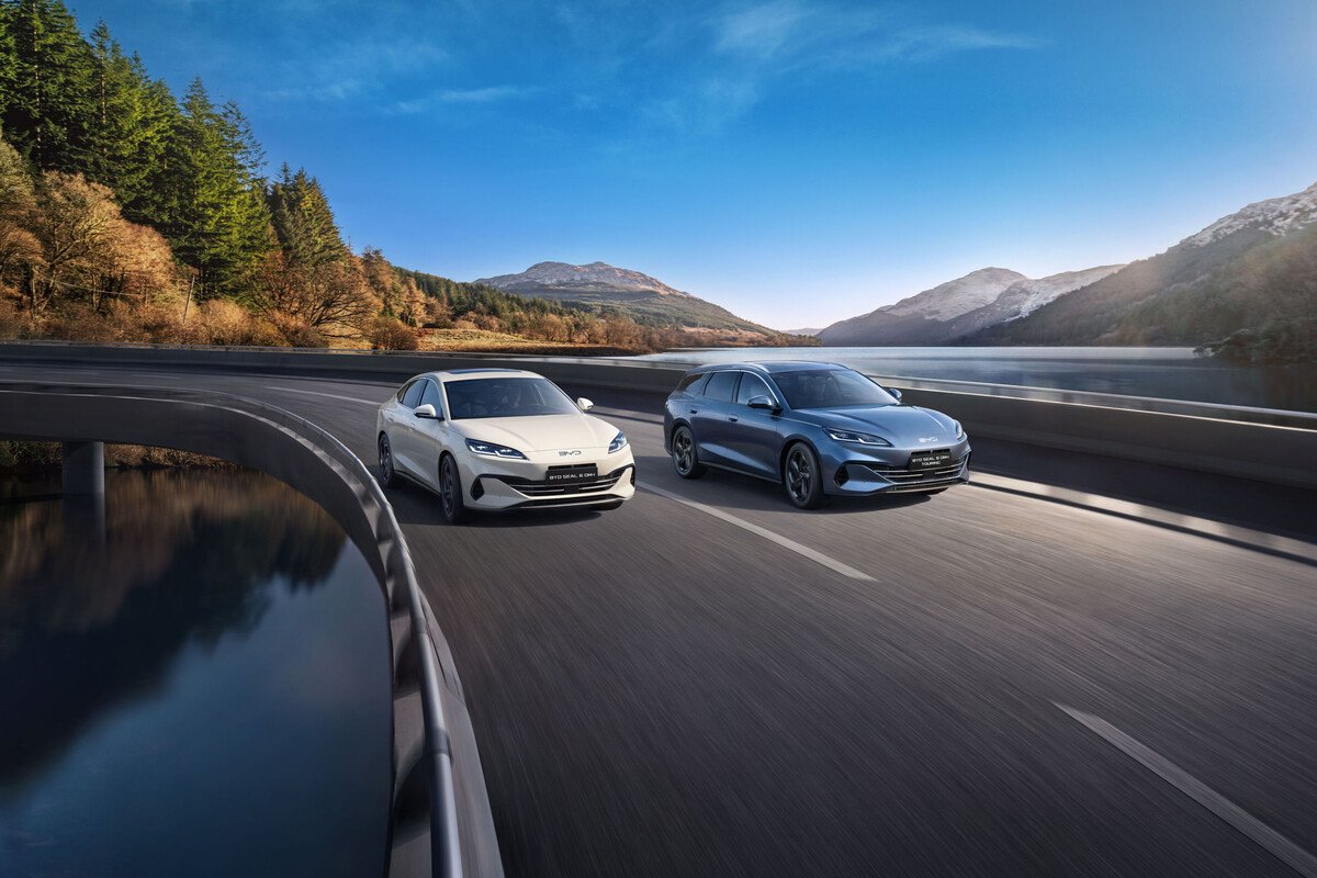 BYD Seal 6 DM-i híbrido enchufable en versión sedán y Touring para Europa