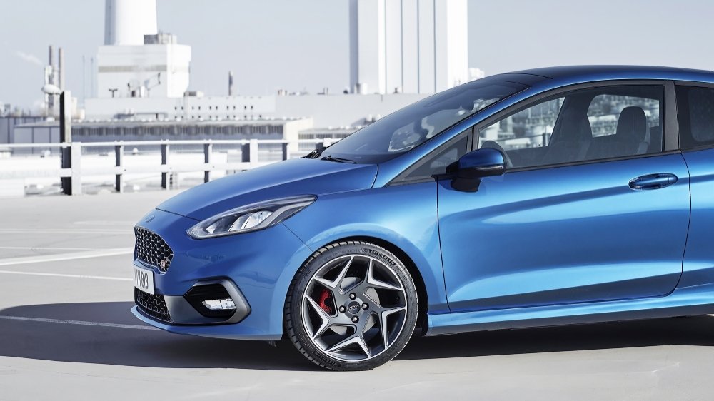 Pick-up eléctrica Ford de tamaño mediano sobre nueva plataforma para coches eléctricos pequeños baratos