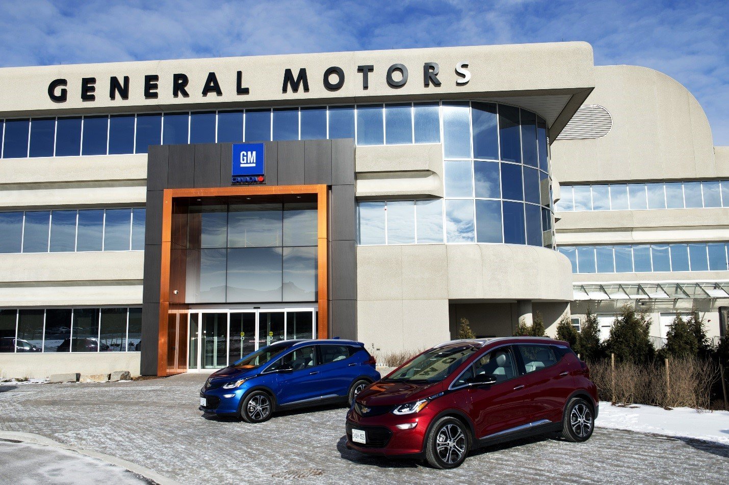 Mary Barra, CEO de General Motors, anuncia los sólidos resultados financieros del tercer trimestre de 2025.