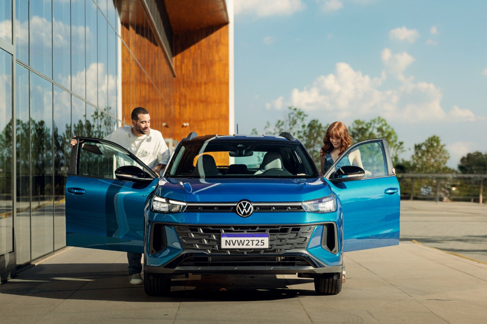 SUV Volkswagen Tera en Ecuador, tecnología y diseño que reflejan los factores clave de decisión de compra.