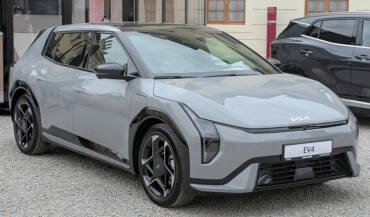 KIA EV4 Regala Ambientadores con Aroma a Gasolina en Finlandia