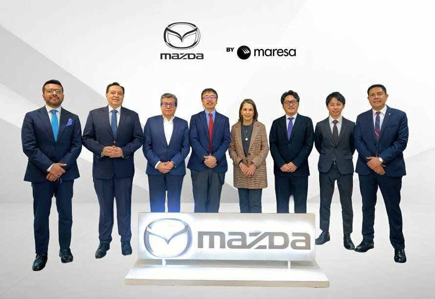 Ejecutivos de Sumitomo Corporation Power & Mobility reunidos con directivos de Corporación Maresa en Quito Ecuador