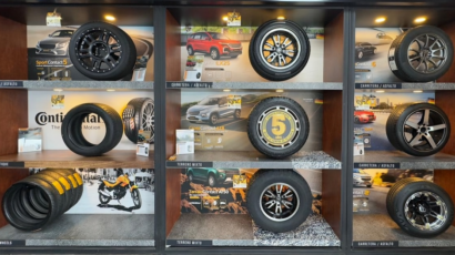 Neumático Continental con el sello de la 