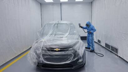 Corporación Proauto entrega premio de pintura completa