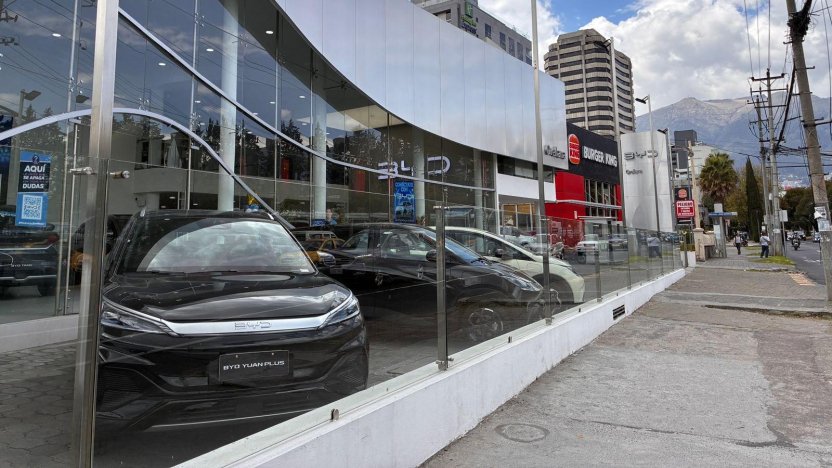 carros eléctricos Ecuador ventas 2026