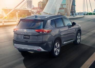 Colores Autos Más Vendidos Latinoamérica: Blanco, Gris y Plata Dominan 2025