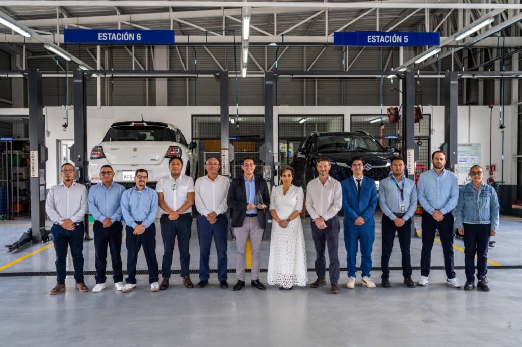 Reconocimiento regional de Suzuki Motor Corporation a la red de Talleres Genuinos de Suzuki en Ecuador.