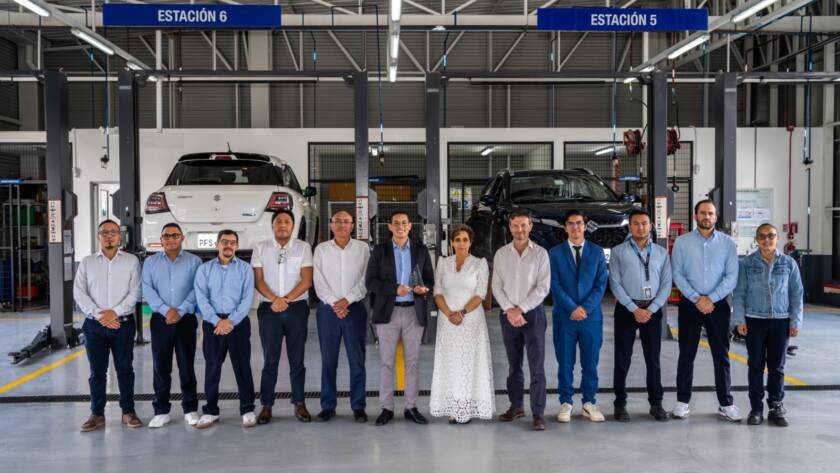 Reconocimiento regional de Suzuki Motor Corporation a la red de Talleres Genuinos de Suzuki en Ecuador.