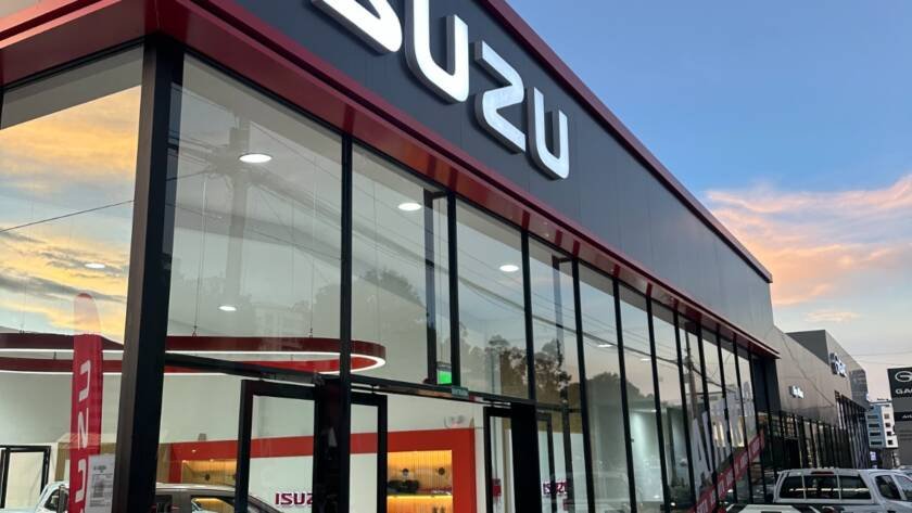 Isuzu concesionario Eloy Alfaro Quito