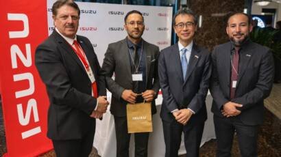 Isuzu en seminario Ecuador Japón con representantes empresariales