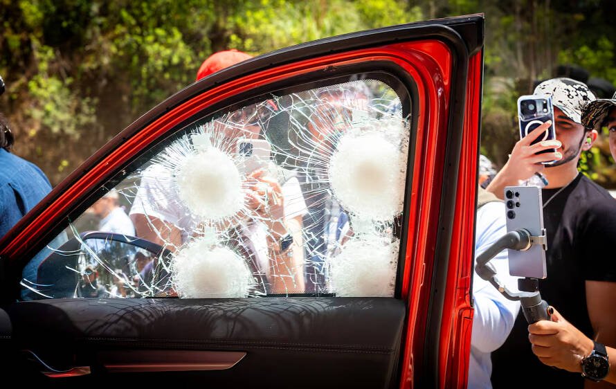 Demostración de blindaje vehicular en Ecuador durante el evento Blindados Tactical Experience de Corporación Maresa