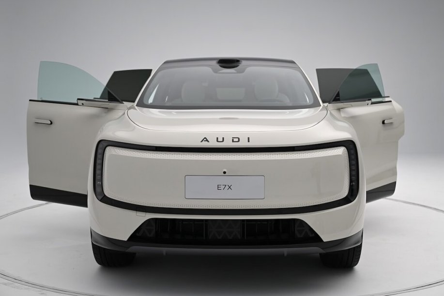 Director de Audi Gernot Döllner presenta estrategia en el mercado prémium de automóviles en China durante el Salón de Pekín 2026