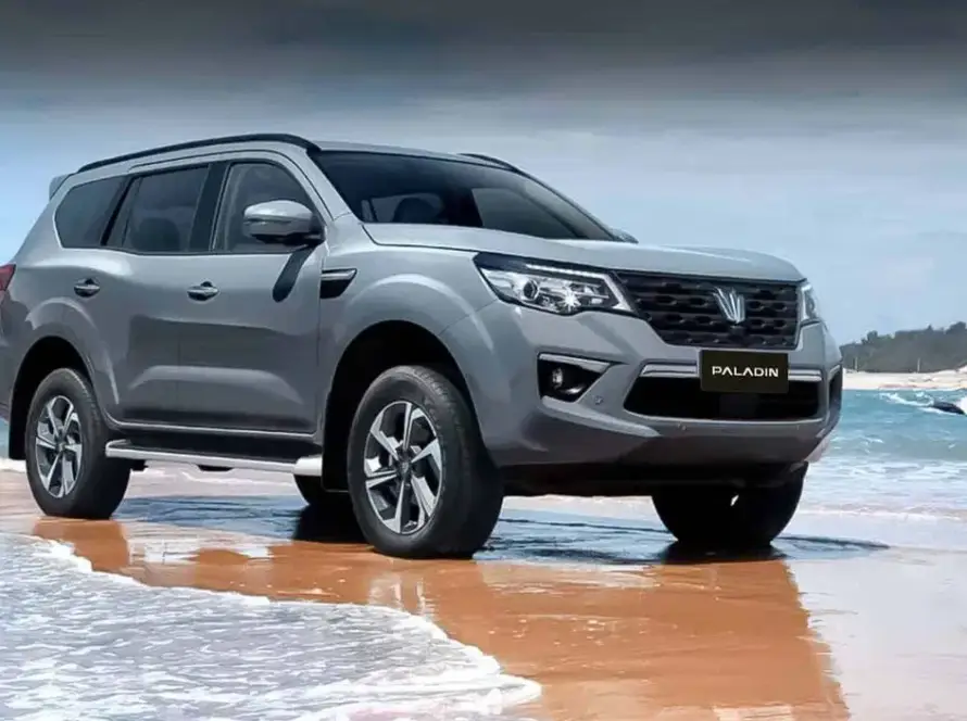 Dos vehículos 4x4 de la marca Galloper, modelo S15 y P15, presentados