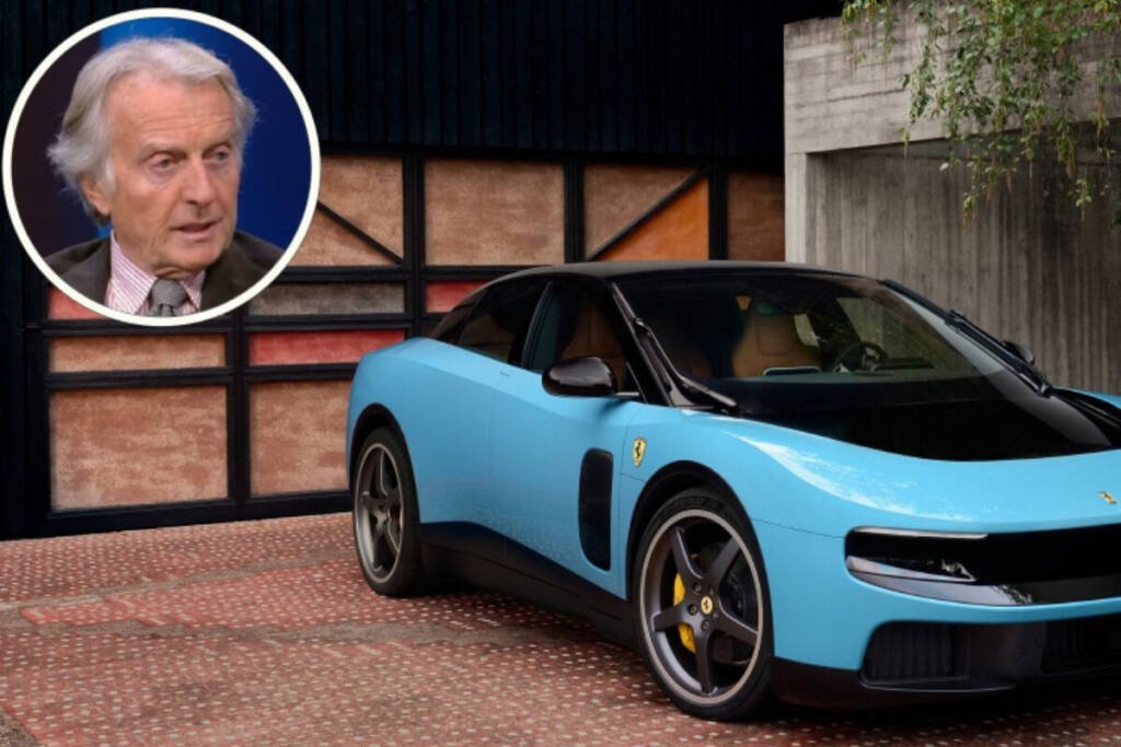Vista frontal del Ferrari Luce, primer auto eléctrico de la marca italiana, diseño de Jony Ive, sobre fondo neutro.
