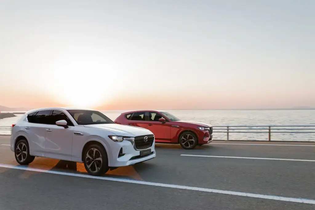 Logotipo de Mazda reconocida como la marca de vehículos más segura del mundo por Consumer Reports