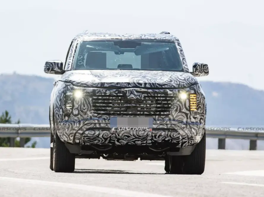 Vista preliminar del nuevo Mitsubishi Montero 2026, vehículo todoterreno de quinta generación de la marca japonesa