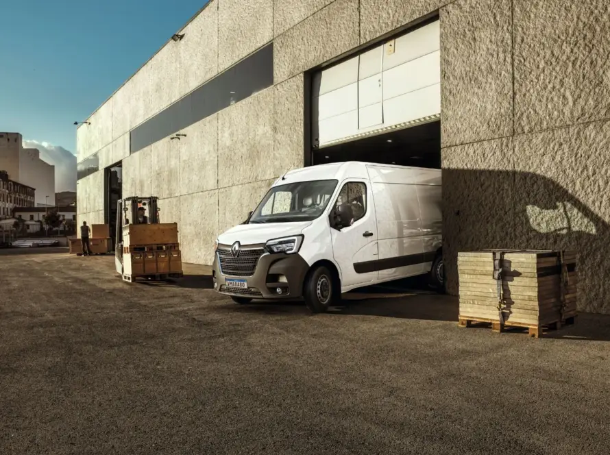 Campaña Renault impulsa tu negocio, vehículos comerciales y eléctricos para empresas en México