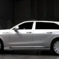 Estilo y personalización: El Cadillac Escalade IQL rompe esquemas con un diseño plateado mate