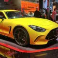 Mercedes-Benz retira 144,049 vehículos del mercado por falla crítica en pantallas digitales