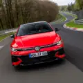 El Volkswagen Golf GTI Clubsport Edition 50 conquista el récord de Nürburgring