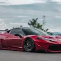 Estilo y potencia: Liberty Walk reinterpreta el Ferrari 458 con un kit aerodinámico de alta agresividad