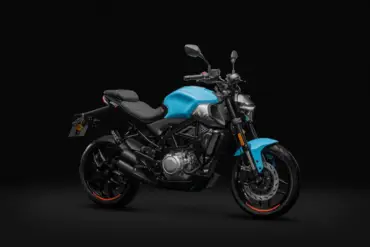 Morbidelli N125V: La naked deportiva 125 con motor V-twin única en su segmento