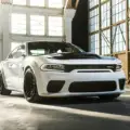 Retorno de potencia: El Dodge Charger recupera el legendario motor HEMI V8 antes del cierre de la década