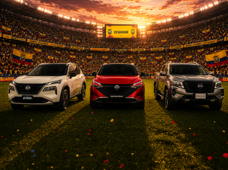 Exhibición de vehículos todoterreno de Nissan junto a decoraciones deportivas que ilustran la experiencia inspirada en la pasión futbolera.