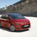 Citroën actualiza su gama: regreso del 2CV eléctrico y nuevo monovolumen
