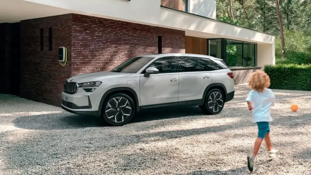 híbrido enchufable