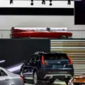 Ofensiva en Asia: General Motors inaugura un macrocentro premium en Incheon para competir con las marcas alemanas