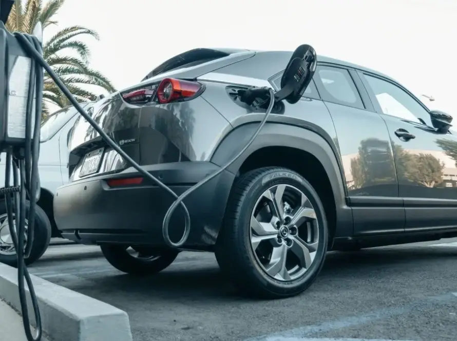 vehículos eléctricos o híbridos