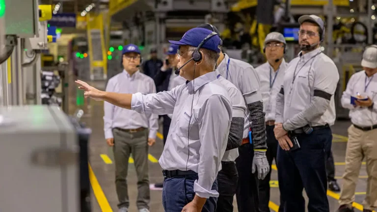 Presentación del prototipo de motor para el plan de Hyundai para 2030 en el centro de desarrollo.